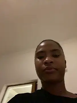 _Fifi's cam snapshot