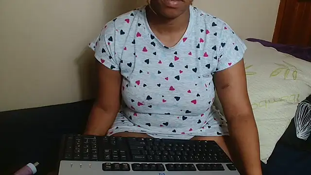 __JuicyAss_'s cam snapshot