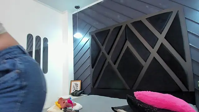 Valka_Ross's cam snapshot