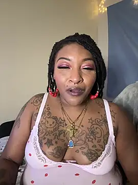 Egyptian_reign's cam snapshot