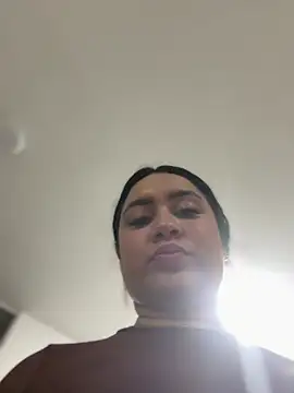 Pretty_Isadora live sex cam