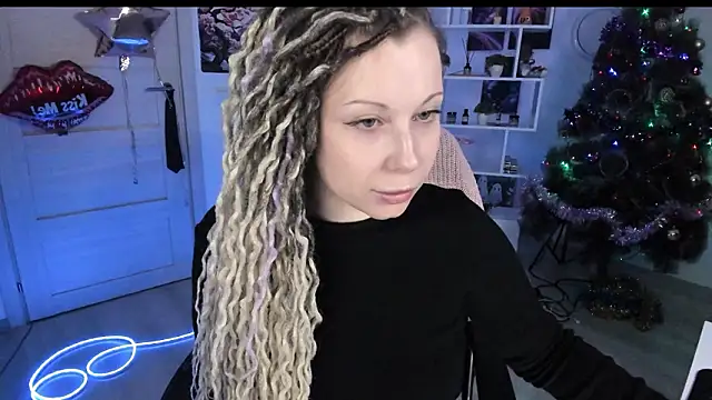 HoneySallyMoore's cam snapshot