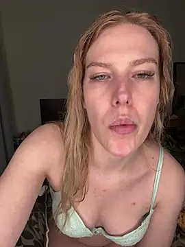 Chloemillerrxx live sex cam