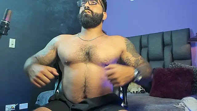 Lyon_vach live sex cam