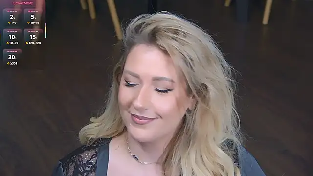 OndinaNoire live sex cam