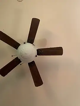 holyeroticss live sex cam