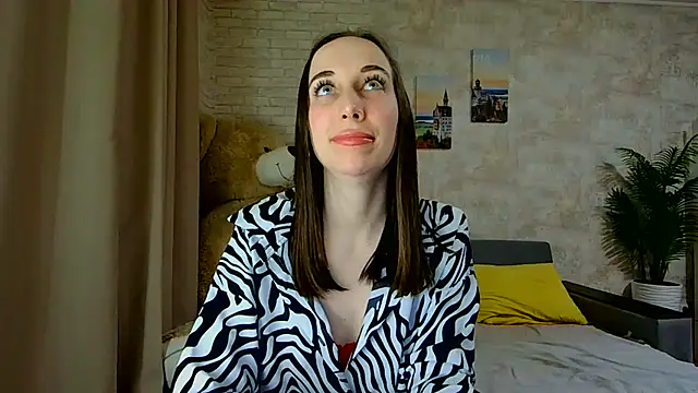 Anika_bloom's cam snapshot