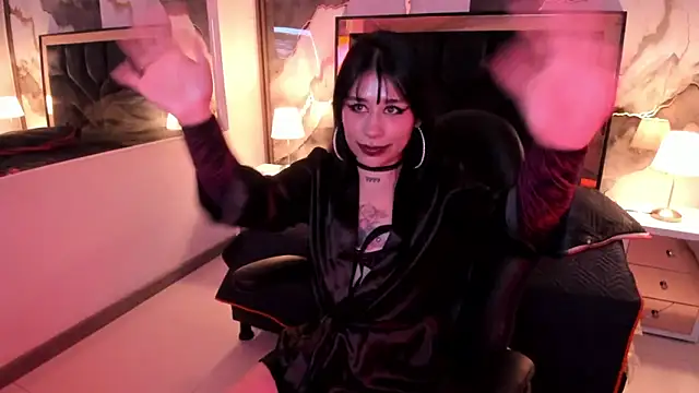 SusanVilla's cam snapshot