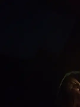 holyeroticss's cam snapshot