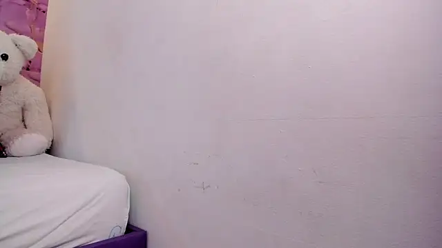 cloe_555's cam snapshot