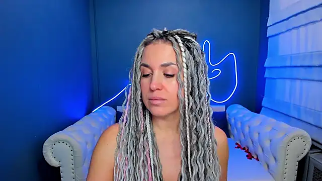 rock_n_roxy's cam snapshot