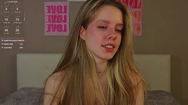 TiffinyMergist's cam snapshot