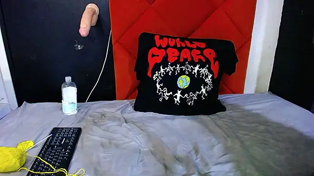 ItsMsBankss02's cam snapshot