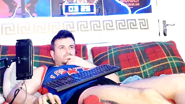 FuckToyBoy69's cam snapshot