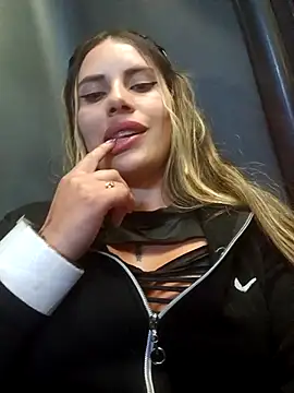 Cata_city1106's cam snapshot