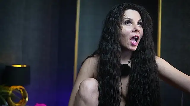 GiaEasyIce's cam snapshot