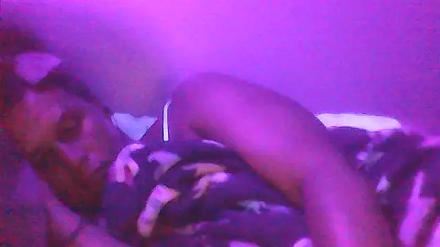 sarahkat86's cam snapshot