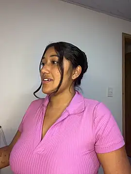 SharaRous's cam snapshot