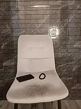 Porcellina181 live sex cam