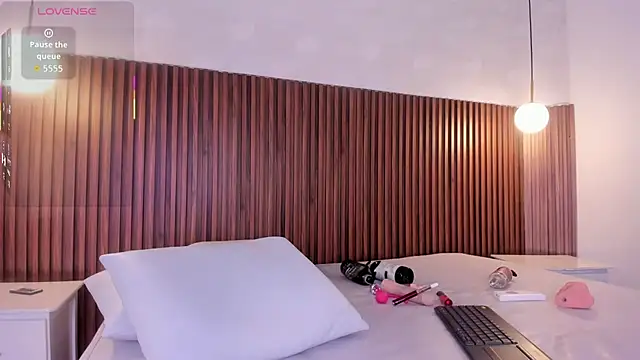 Foxy_Kylie's cam snapshot