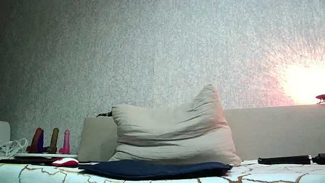 ValeriaLight live sex cam