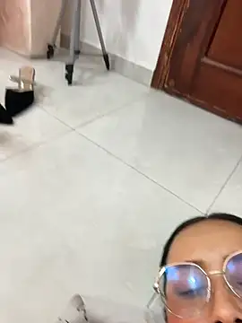 Kay_LustyWife's cam snapshot