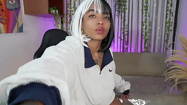 SarahLynn7's cam snapshot