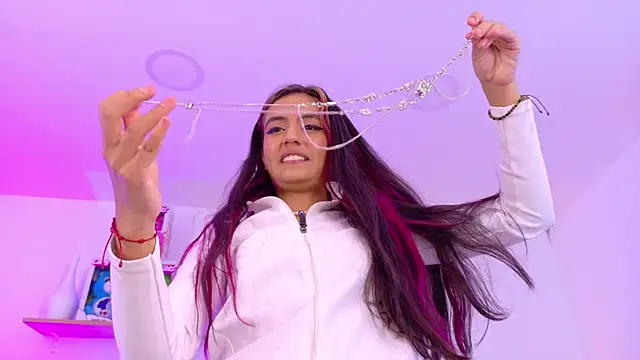 emily_bank's cam snapshot