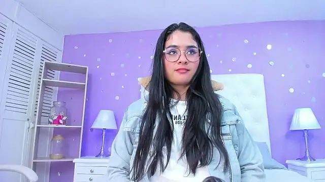 scarlette_15_'s cam snapshot