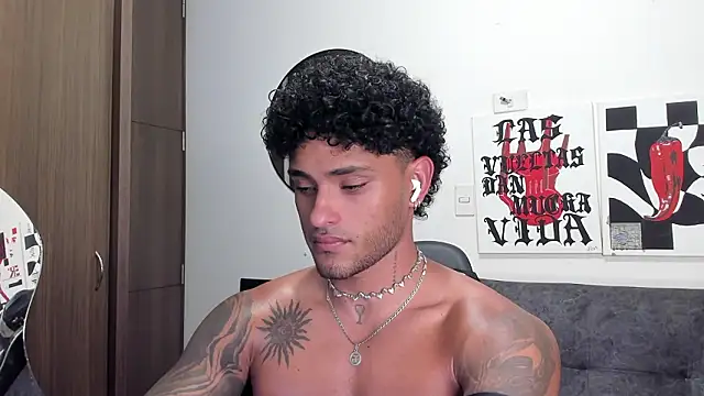 Alessandro_Vanni live sex cam