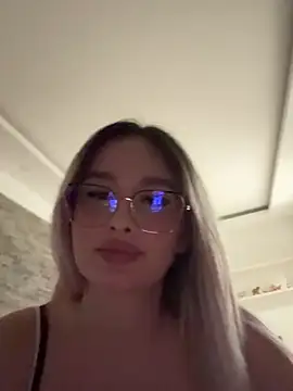 mollyxxx's cam snapshot