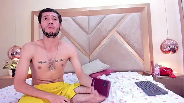 EthanCollen's cam snapshot