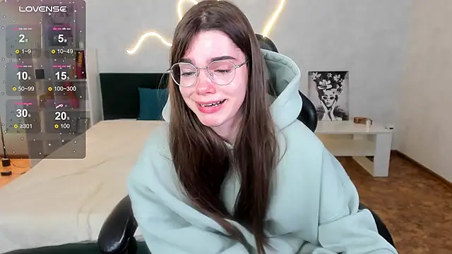 miss__evelyne's cam snapshot