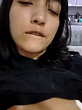 Lilitth_'s cam snapshot