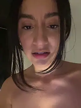 Lovinggirl_'s cam snapshot