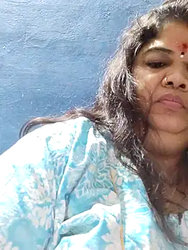 tamilthanushri live sex cam