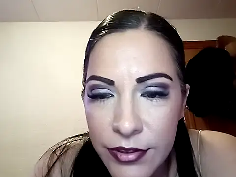 Morena_ojazos_travieza-39's cam snapshot