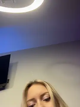 AngelicaaHeaven live sex cam