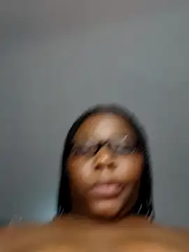 Desiree-jones226's cam snapshot