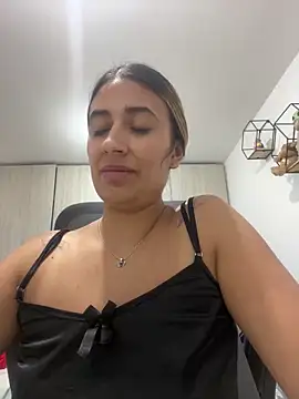 Megumi_Ivanov's cam snapshot