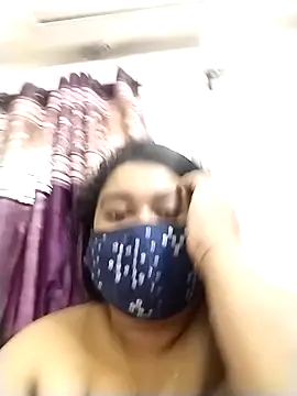 indianlisa5's cam snapshot