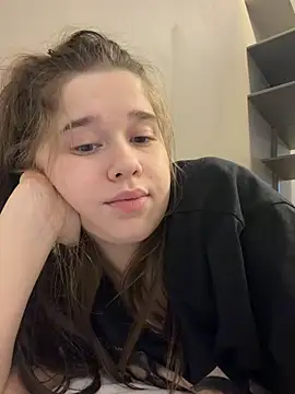 HornyGirlH live sex cam