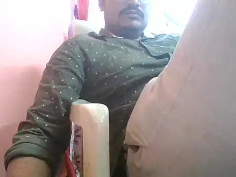 naughtymike0007's cam snapshot