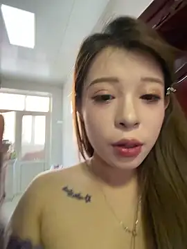 tuanzi125216's cam snapshot