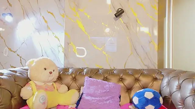 Cloe16_'s cam snapshot