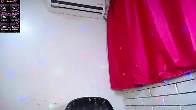 Nikoll_Dirty live sex cam