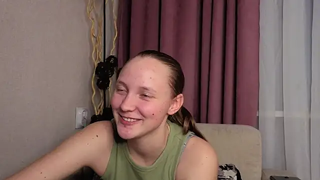 BibiStapler live sex cam