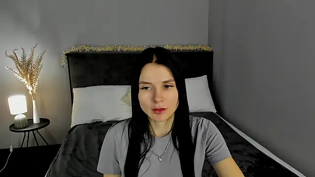 SkinyJoys's cam snapshot