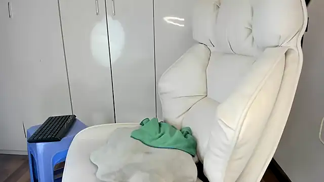 -----Hani-----'s cam snapshot