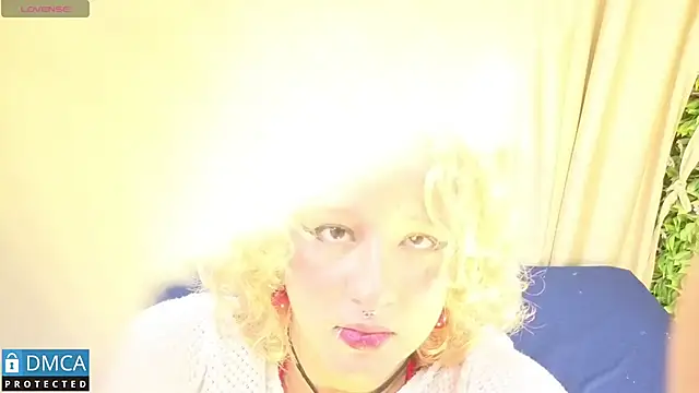 ahsly_Zam's cam snapshot